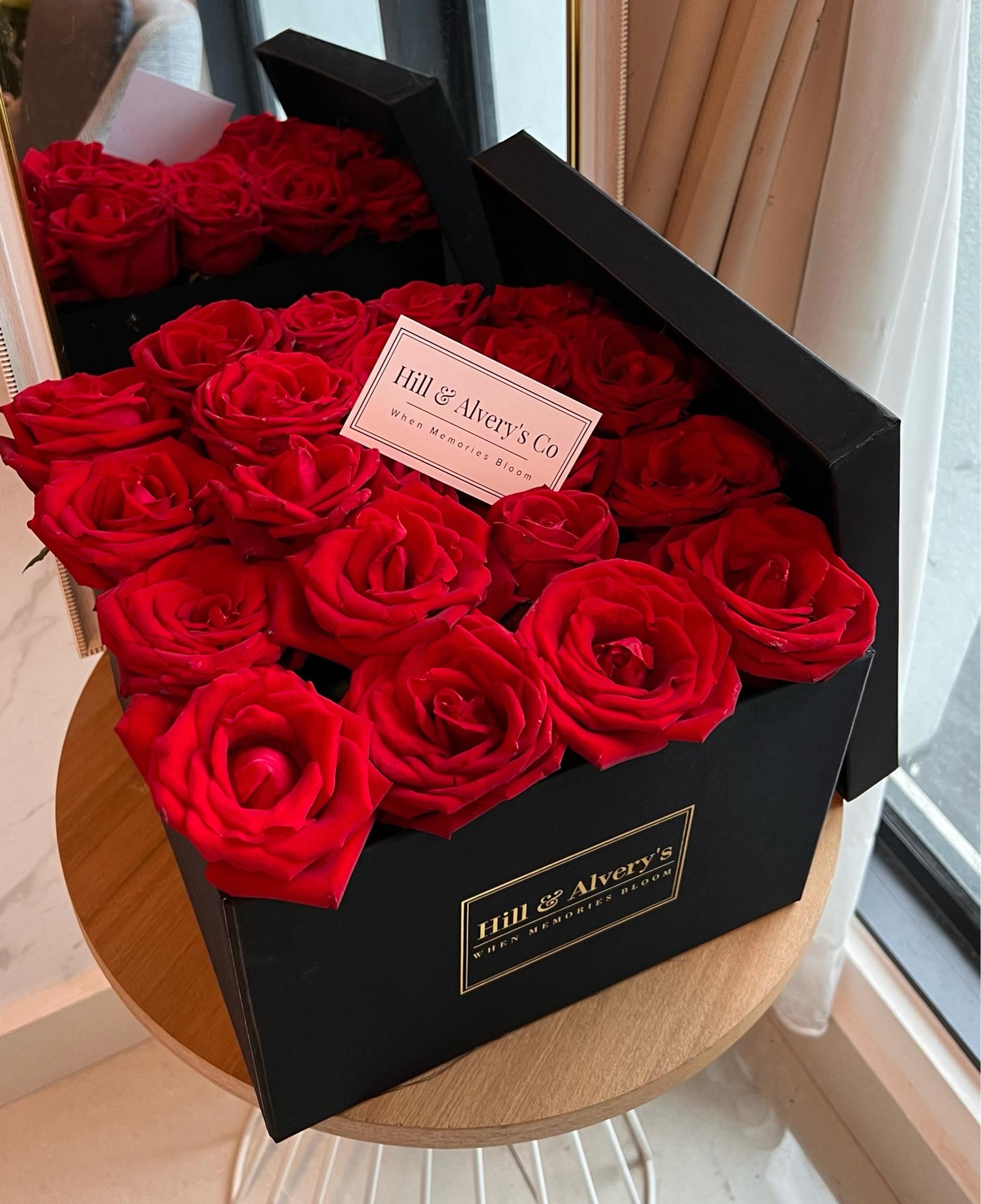 Signature Satin Box Roses